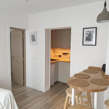 Apartment Cosy - Percy Paris